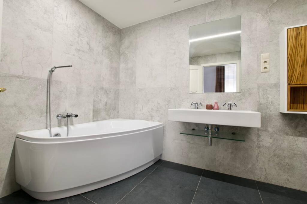 Premium Apartment By Hi5 - Best Ever Budapešť Exteriér fotografie